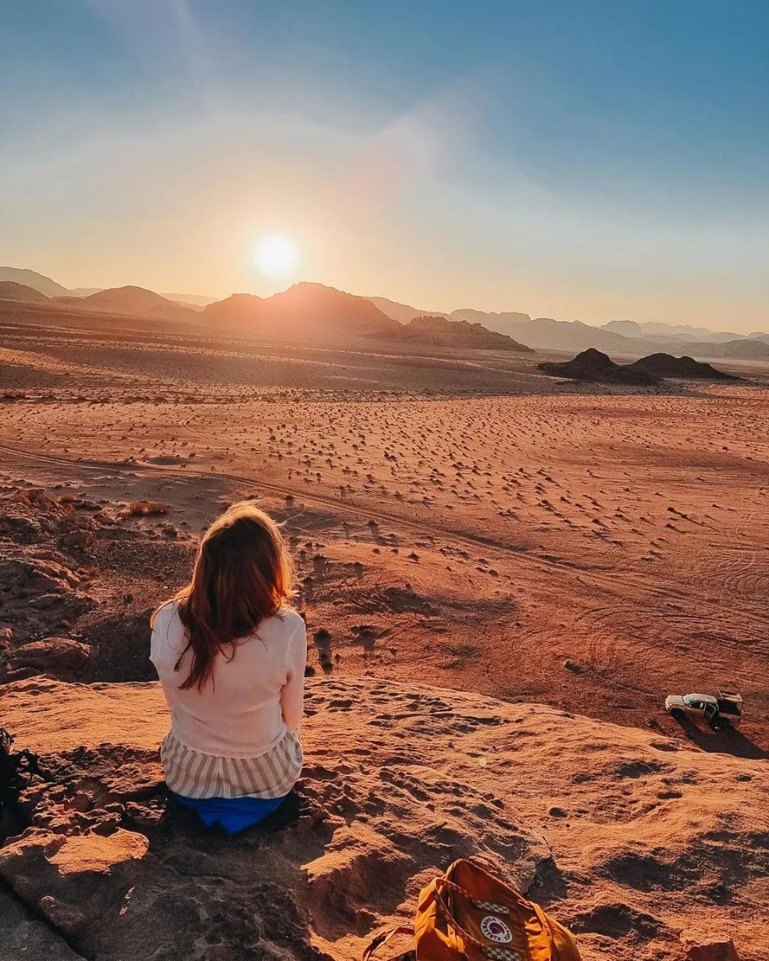 ホテル Desert Hawk ワディ ・ラム エクステリア 写真